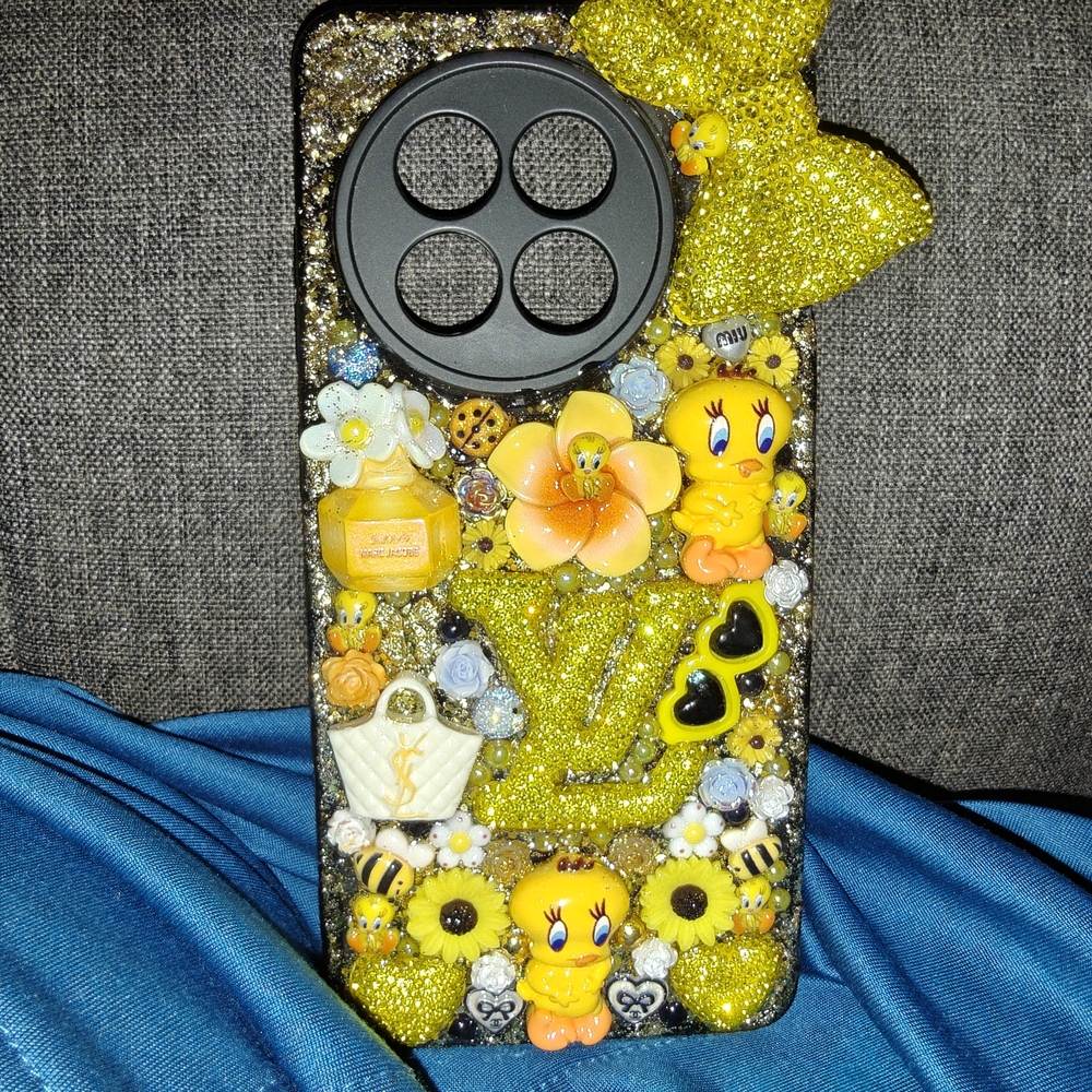 Decorative Yellow Oneplus13 Phone Case